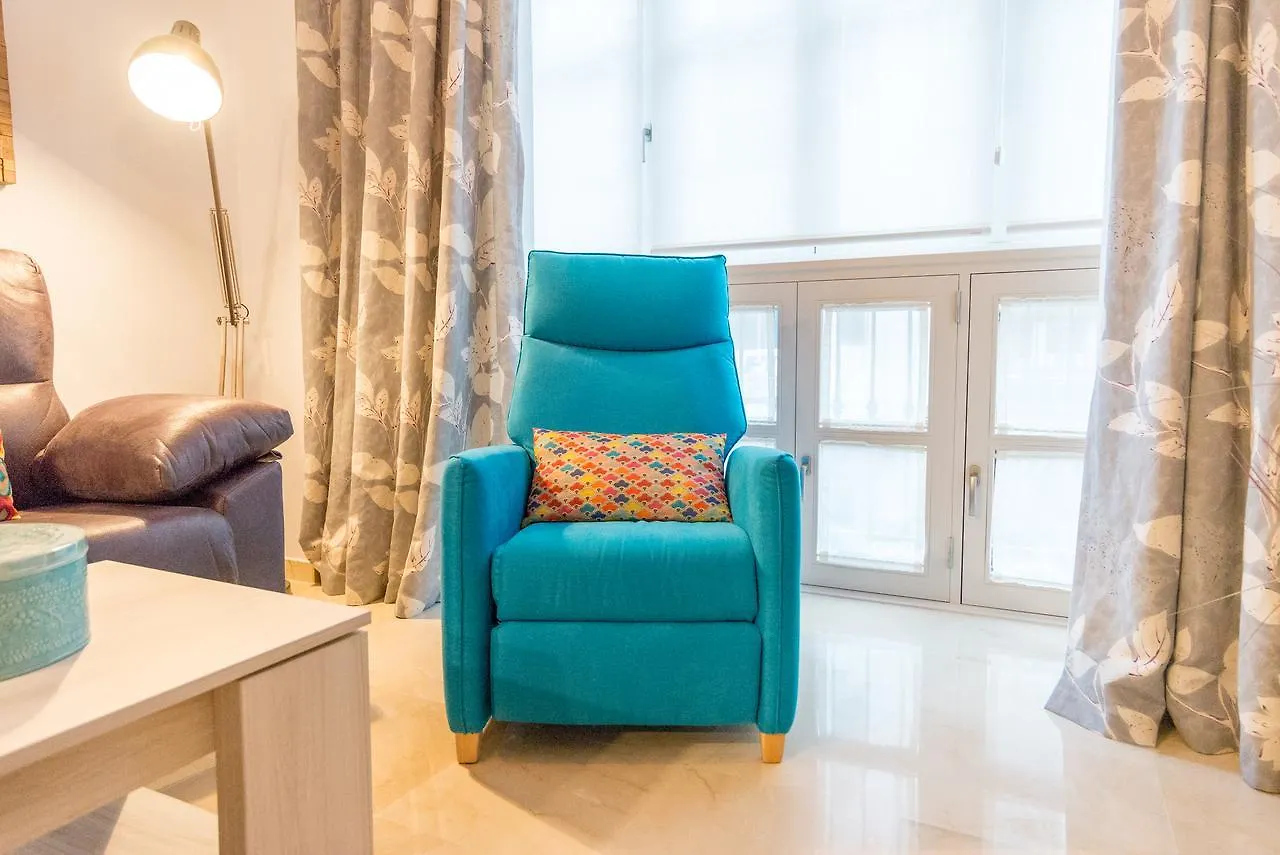 Del Parque Flats Alamos Parrot Apartment Malaga 0*,  Spain