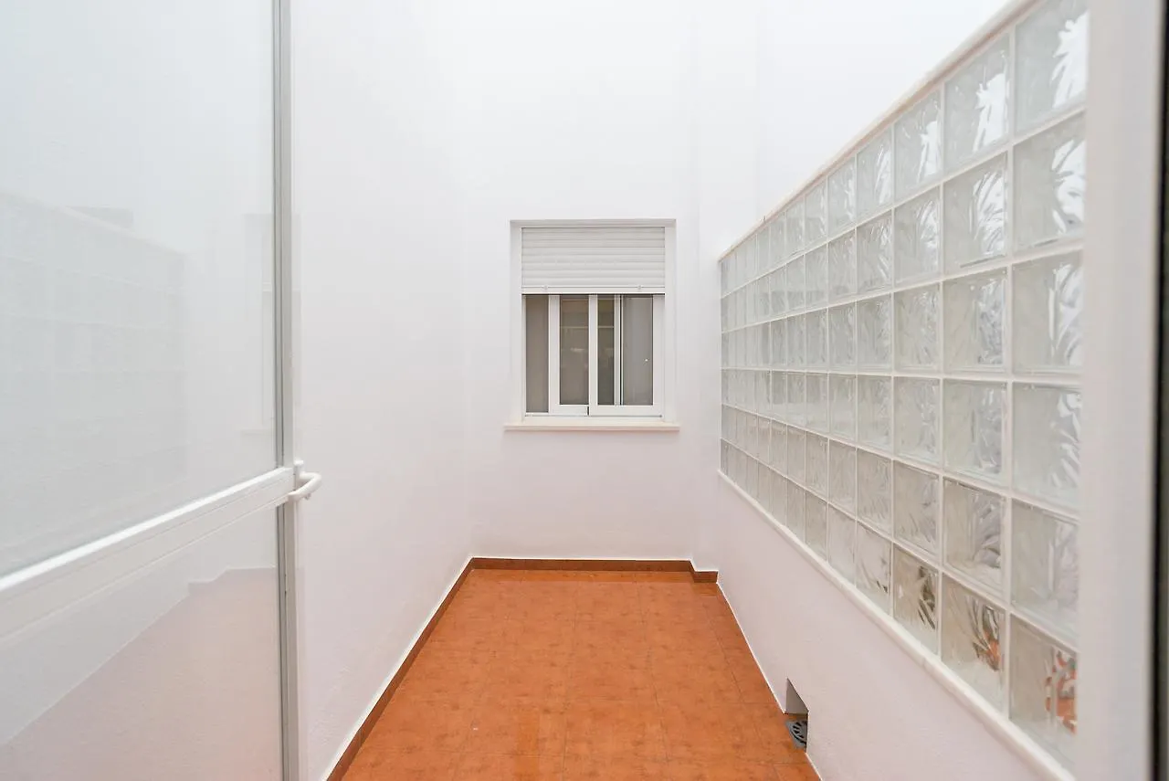 Del Parque Flats Alamos Parrot Apartment Malaga